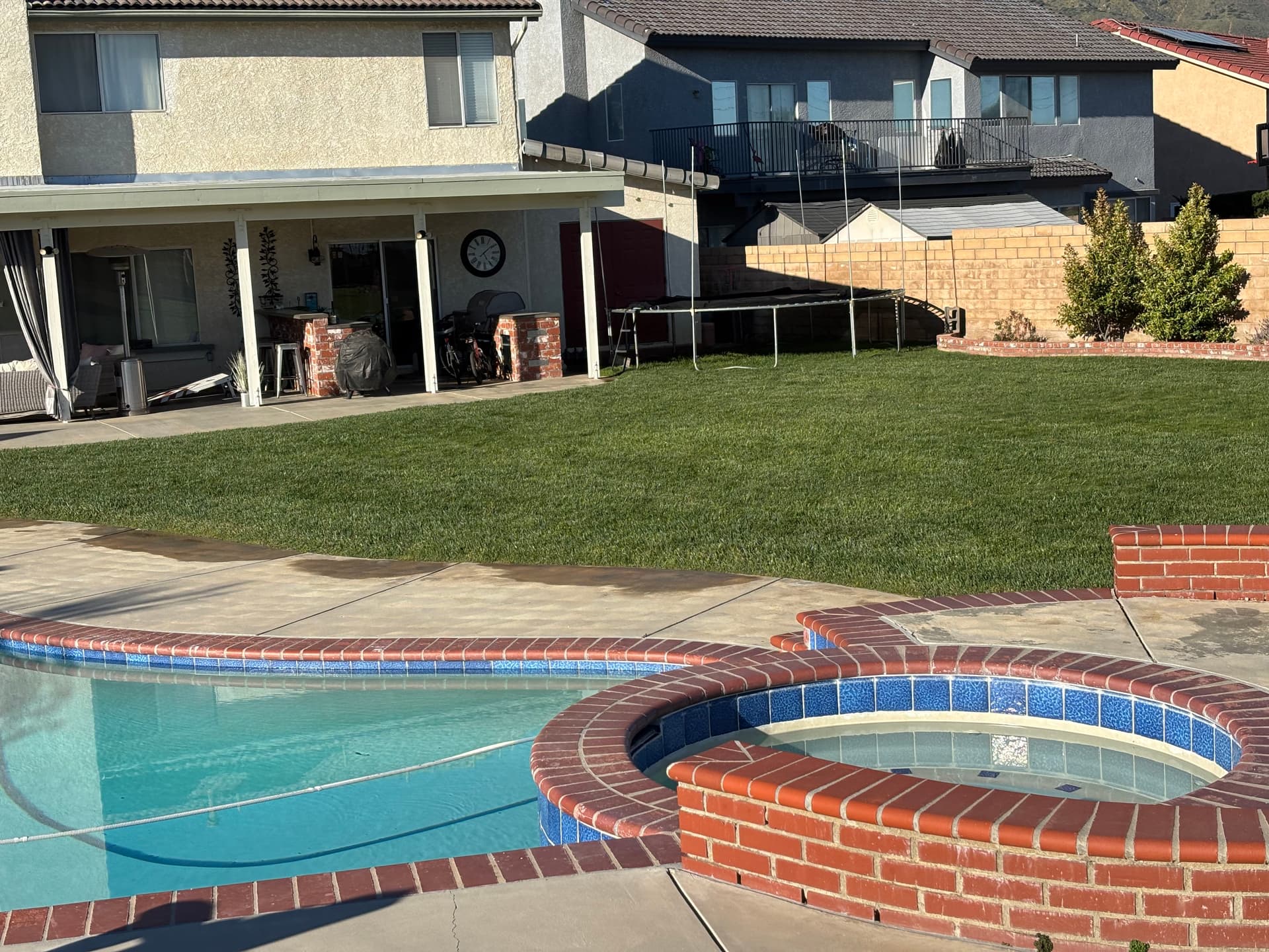 Gallery photos for Brick Patio Platform and Planters Built for Backyard Gatherings: Image #2